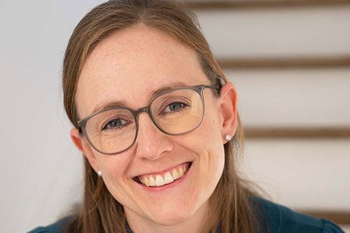 Laura Ammer  Psychologin, Paar- und Familientherapeutin